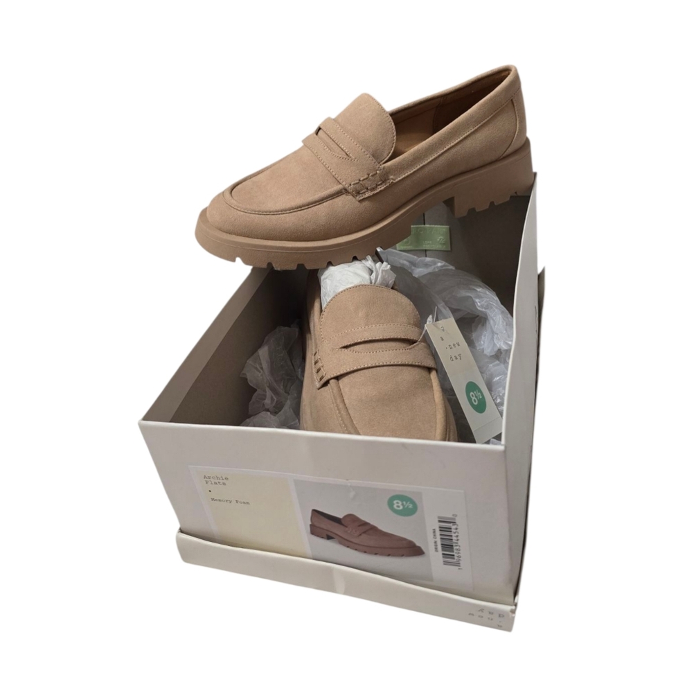 A New Day Tan Loafers Classic Slip-Ons ARCHIE FLATS MEMORY FOAM